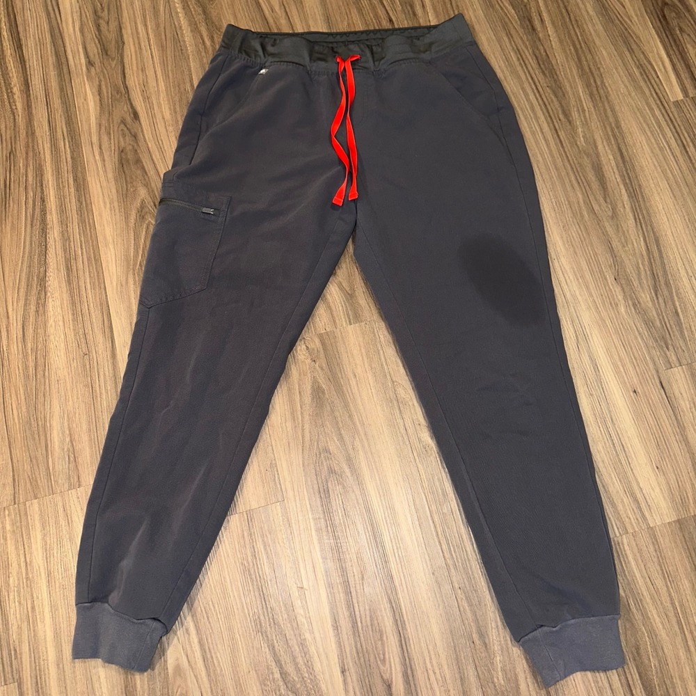 FIGS Zamora Jogger Scrub Pants Comfort Stretch Pockets Gray size Medium charcoal